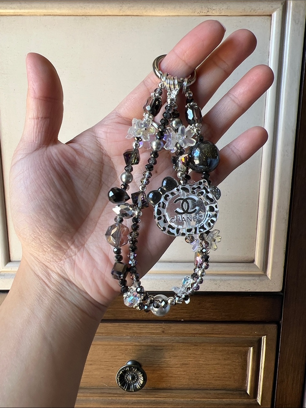 🖤 Black Crystal Keychain Charm for phone, keys, bags
